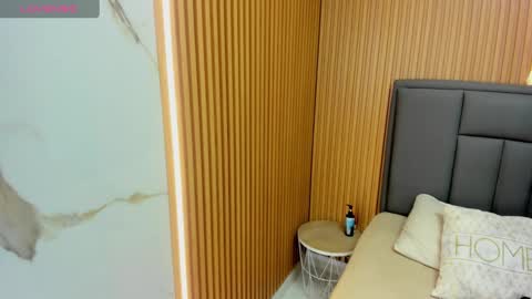 M E G A N  online show from 11-15-25, 03:15