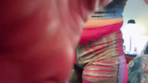 MegaTinyyy online show from 05-19-26, 04:30