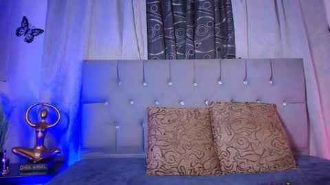 meggan online show from 11-23-25, 04:56