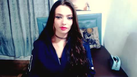 Snapshot of meghan_cherrys chatting on 06-11-26, 02:44 meghan online show from 06-11-26, 02:44