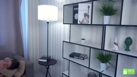 Alberta   First stream 02252025 1230 UTC online show from 09-09-25, 06:24