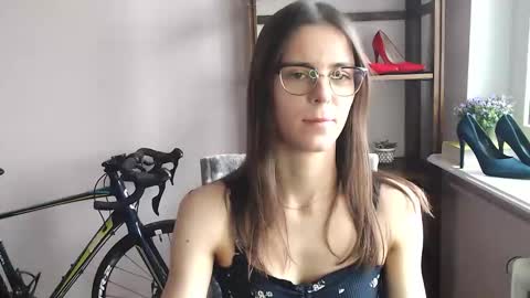 Snapshot of megi_erotic chatting on 02-10-26, 02:32 Megi online show from 02-10-26, 02:32