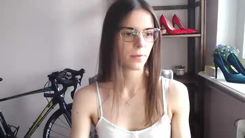 Snapshot of megi_erotic chatting on 02-12-26, 02:23 Megi online show from 02-12-26, 02:23