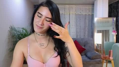 Mei online show from 03-01-25, 02:04