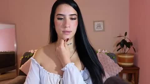 Mei online show from 10-11-25, 11:31