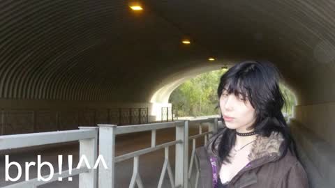 Snapshot of meitenshi chatting on 10-30-25, 11:44 mori3 online show from 10-30-25, 11:44