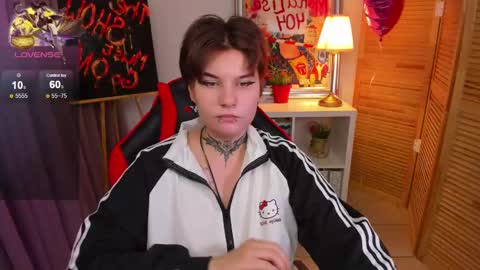 mekurisu online show from 02-25-25, 04:46