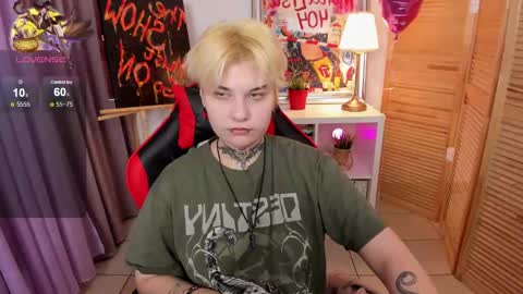 mekurisu online show from 02-28-25, 01:47