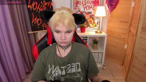 mekurisu online show from 03-02-25, 04:17