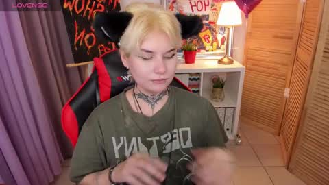 mekurisu online show from 03-02-25, 07:21