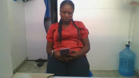 Snapshot of mel_candi94 chatting on 03-03-25, 01:20 pretty online show from 03-03-25, 01:20