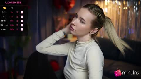 MELANIE  PVT ONLY 60TK PER MIN online show from 03-03-25, 06:01