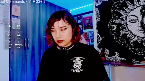 Melissa  -  -  Please help me to reach 100 thumbs up online show from 12-22-24, 01:45