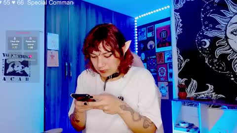 Melissa  -  -  Please help me to reach 100 thumbs up online show from 01-03-25, 02:43