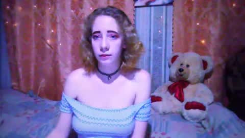 Snapshot of mel_mellie chatting on 12-24-24, 09:33 Mel Mellie online show from 12-24-24, 09:33