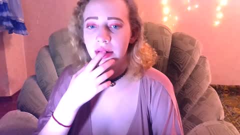 Snapshot of mel_mellie chatting on 01-31-25, 10:21 Mel Mellie online show from 01-31-25, 10:21