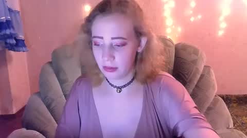 Snapshot of mel_mellie chatting on 02-05-25, 10:33 Mel Mellie online show from 02-05-25, 10:33