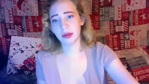 Snapshot of mel_mellie chatting on 02-27-25, 06:53 Mel Mellie online show from 02-27-25, 06:53