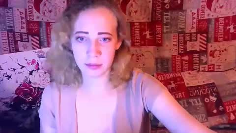 Snapshot of mel_mellie chatting on 03-12-25, 08:52 Mel Mellie online show from 03-12-25, 08:52