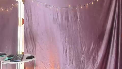 mel_rousse online show from 02-05-26, 06:29