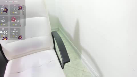 Snapshot of melan_owen chatting on 12-23-24, 10:53 melan_owen online show from 12-23-24, 10:53