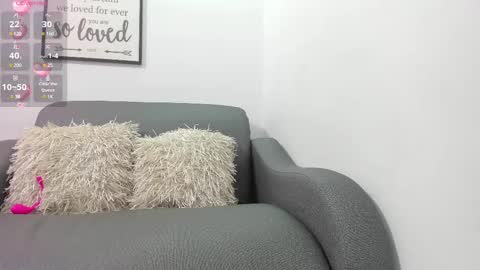 Snapshot of melan_owen chatting on 02-14-25, 10:49 melan_owen online show from 02-14-25, 10:49