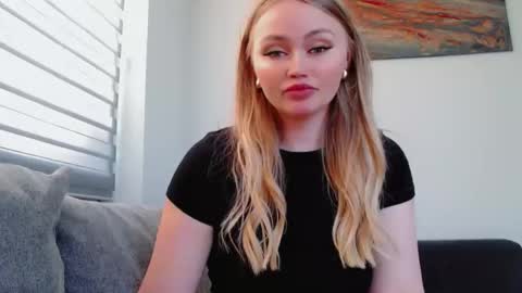 Melania online show from 05-24-26, 04:45