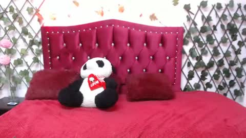 melani_cute01 online show from 03-11-25, 11:15