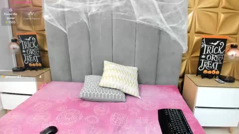 Melani online show from 10-06-25, 02:25