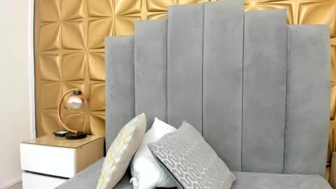 Melani online show from 04-16-26, 01:45