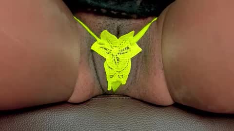 Snapshot of melania_browis chatting on 11-13-25, 09:19 Melania online show from 11-13-25, 09:19