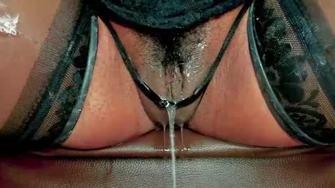 Melania online show from 04-12-26, 03:55