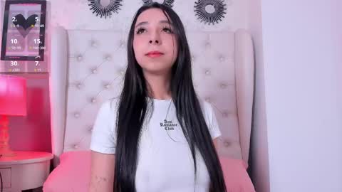 Snapshot of melanie__hills chatting on 03-12-25, 05:28 Melanie online show from 03-12-25, 05:28