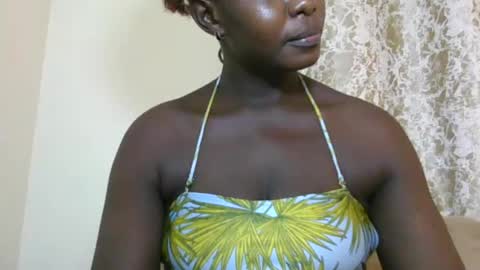 melanie_bae1 online show from 07-08-26, 08:46