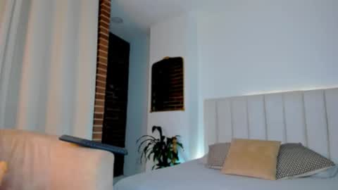 melanie_diaz online show from 02-20-26, 02:19