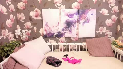 Melanie online show from 10-12-25, 10:03