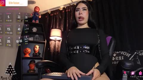 Snapshot of melanie_nyx chatting on 12-03-25, 02:41 Mel online show from 12-03-25, 02:41