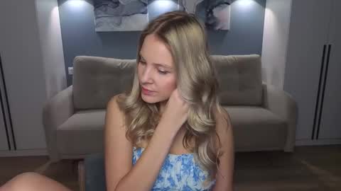 Melanie Bennett online show from 12-18-25, 06:30