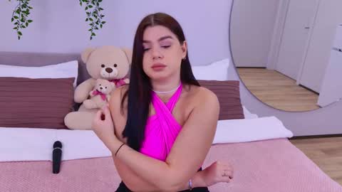 Snapshot of melaniecarterr chatting on 09-18-25, 04:42 Melanie online show from 09-18-25, 04:42