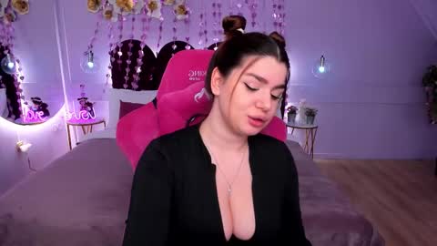 Melanie online show from 02-15-26, 05:04