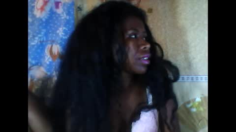 Snapshot of melanih chatting on 02-15-25, 10:44 melanih online show from 02-15-25, 10:44