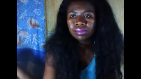 Snapshot of melanih chatting on 02-17-25, 05:36 melanih online show from 02-17-25, 05:36