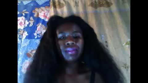 Snapshot of melanih chatting on 02-19-25, 11:28 melanih online show from 02-19-25, 11:28