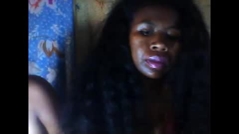 Snapshot of melanih chatting on 02-27-25, 01:49 melanih online show from 02-27-25, 01:49