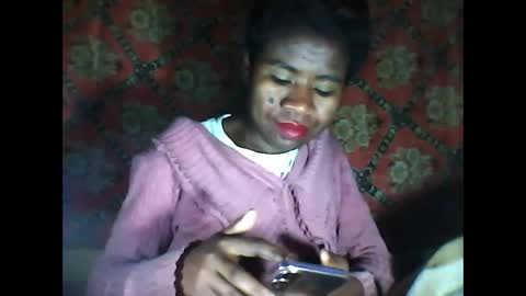 Snapshot of melanih chatting on 09-15-25, 12:43 melanih online show from 09-15-25, 12:43