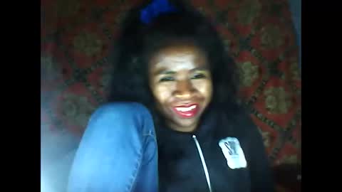 Snapshot of melanih chatting on 09-25-25, 01:53 melanih online show from 09-25-25, 01:53