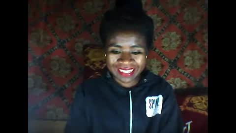 Snapshot of melanih chatting on 09-25-25, 02:43 melanih online show from 09-25-25, 02:43