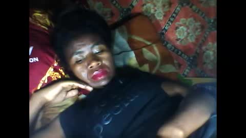 Snapshot of melanih chatting on 10-22-25, 06:07 melanih online show from 10-22-25, 06:07