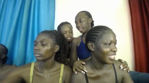 Baby online show from 12-22-25, 06:43