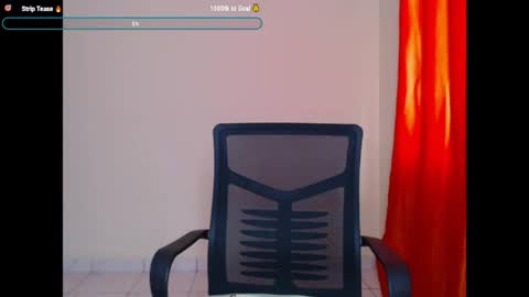Snapshot of melaningoddess30 chatting on 05-09-26, 05:01 melaningoddess30 online show from 05-09-26, 05:01